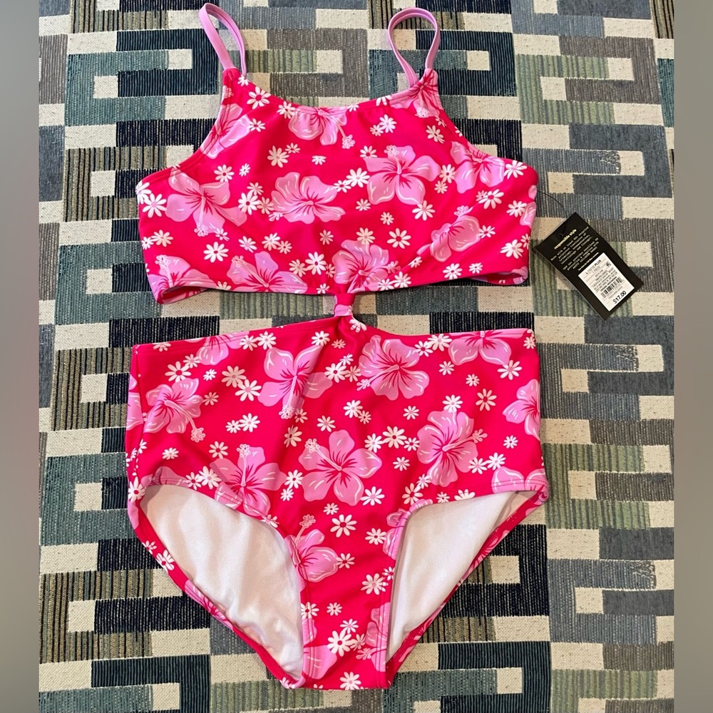 Girls Swimsuit size L PLUS (10/12plus)